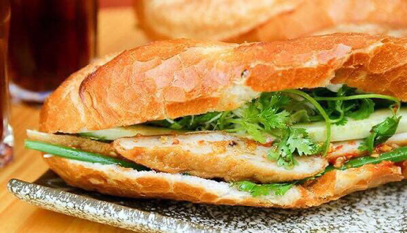 Bánh Mì Chả Nóng - Trích Sài