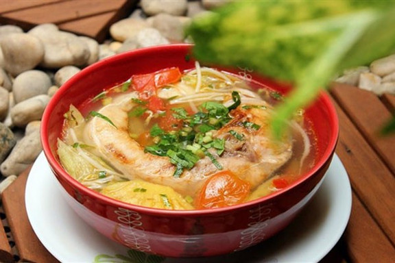 Bếp Mẹ Gấu - Thịt Kho Tàu & Canh Chua Cá