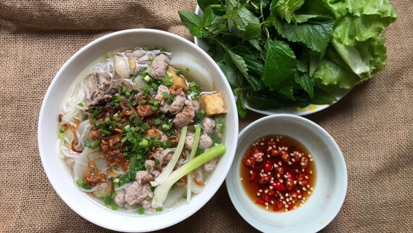 My Trang - Bún Măng Mọc Sườn & Gà - Điện Biên Phủ