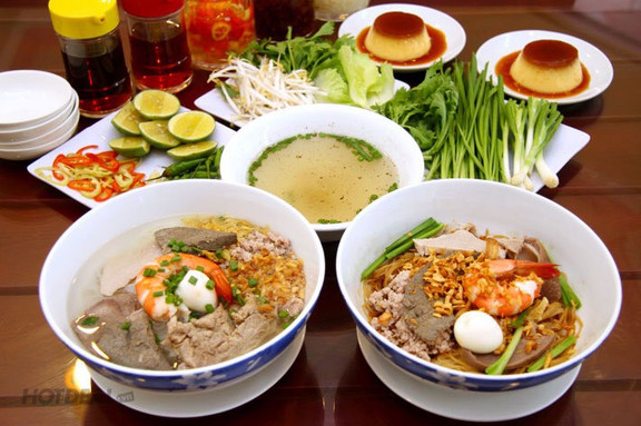 Quán Hương - Hủ Tiếu Nam Vang & Hủ Tiếu Mì Hoành Thánh - Đồng Khởi