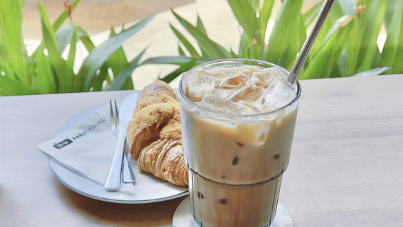 Early Morning Tea & Coffee - Trương Định