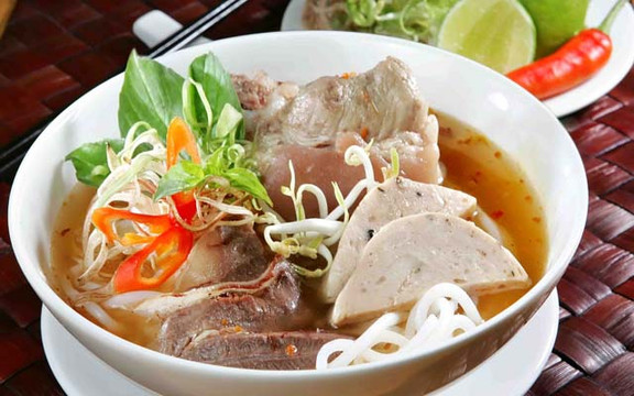 Quán Bún Bò Huế 37