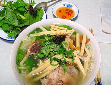 Thủy Tiên - Phở Bò, Bún Mọc - Tân Xuân