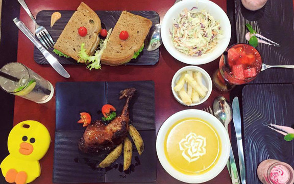 Healthy Corner Cafe & Bakery - Đào Tấn