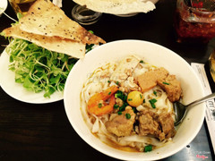 Mì quảng thập cẩm