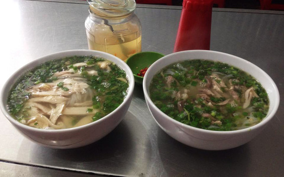 Ninh Thư - Phở Bò, Phở Gà