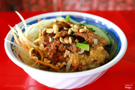 bún thịt nướng