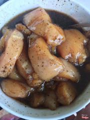 Gà quay làm nhân bánh trung thu