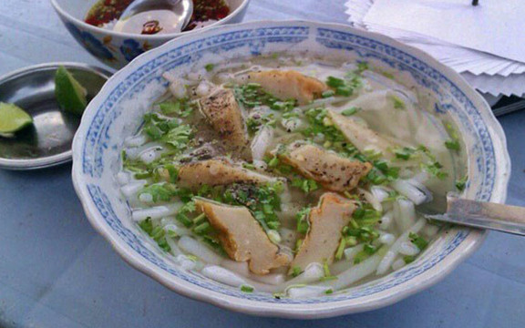 Bánh Canh Chả Cá