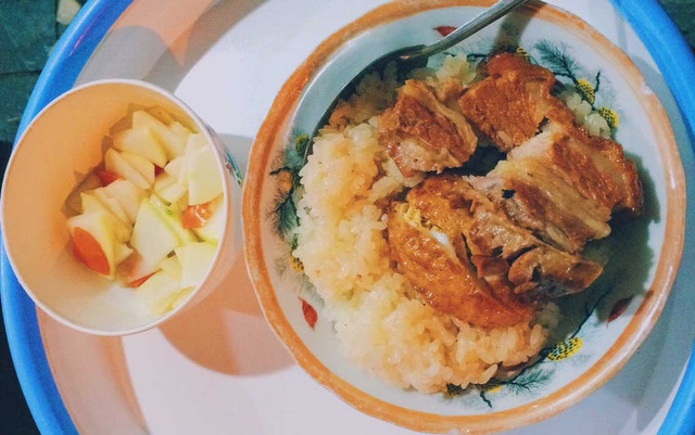 Xôi Bà Sòn - 44 Cầu Gỗ