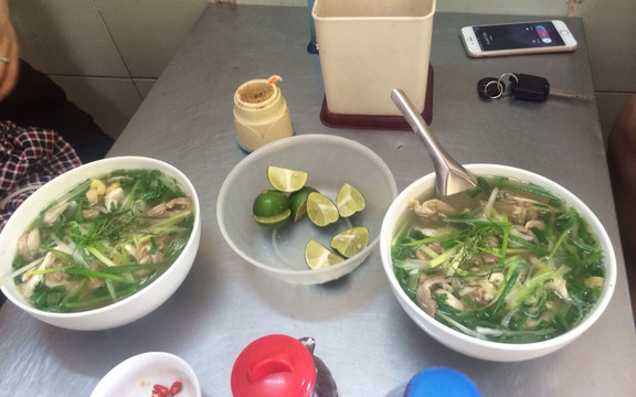 Phở Gà Ta, Xôi & Cơm Văn Phòng