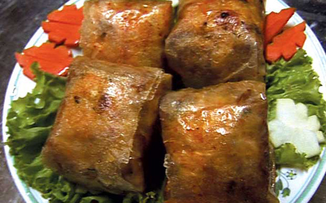 Quán Bún Chả, Nem Cua Bể - 38 Mai Hắc Đế