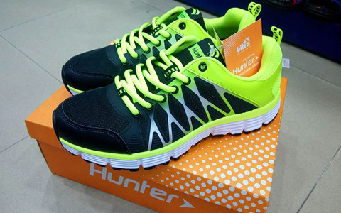 Của hàng mua biti's Hunter diện tết thật trất's