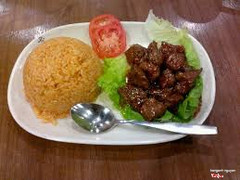 Cơm Chiên Bò Lúc Lắc.