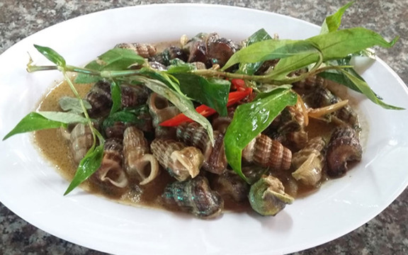 Quán Ốc Bình Dân - Vũ Huy Tấn
