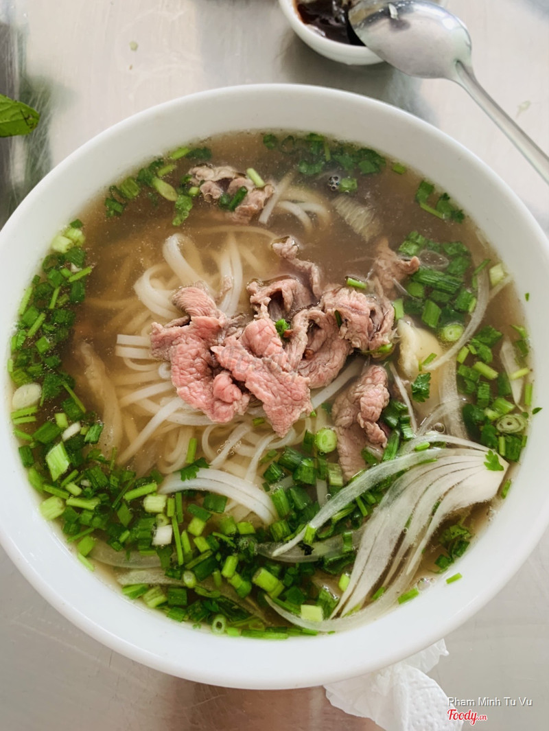 Phở tái gân 35k