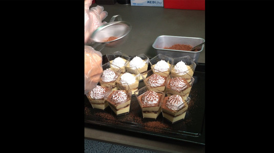 Tiramisu ca cao & Cheese Chanh dây