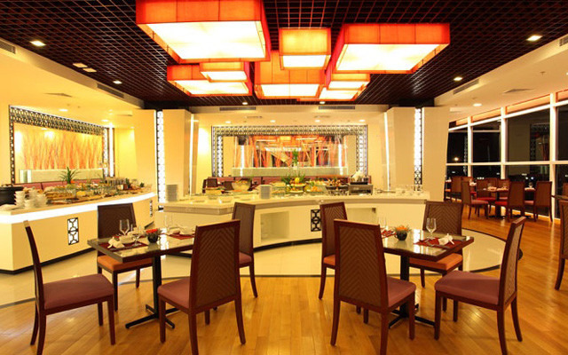 The Square - Novotel 