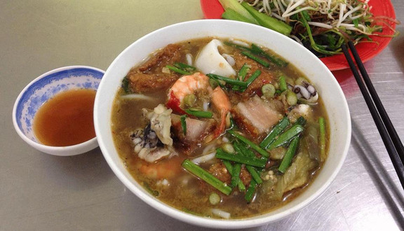 Bún Mắm, Bún Thái & Gỏi Khô Bò