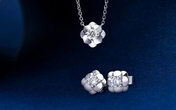 PNJ - 887 Hậu Giang