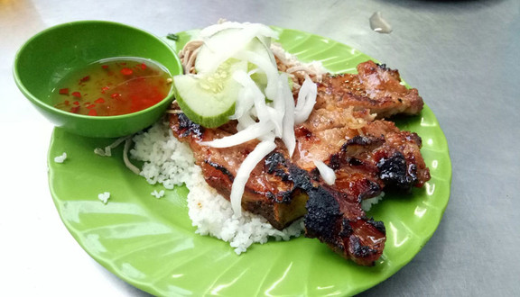 Cơm Tấm Bình Dân - 1192 Nguyễn Văn Quá