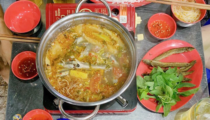 Quán Lẩu Cá - Tân Sơn Nhì