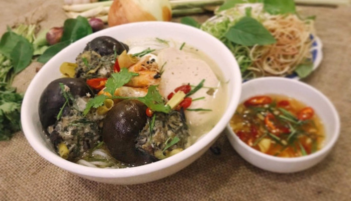 Iu Cha - Bún Ốc Nhồi