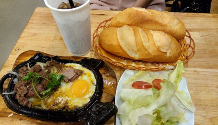 Boom Beef - Bò Lúc Lắc & Bò Né