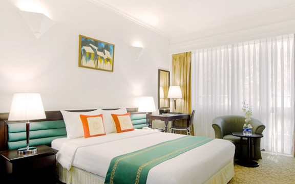 Gió Bắc Hotel