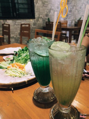 Soda, 1 số thức uống ở quán làm cũng đẹp và uống cũng ngon. Nghe đâu chị chủ quán từng là pha chế của 1 nhà hàng lớn.