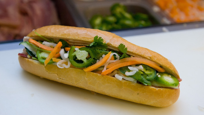 Bánh Mì Hà Nội Quốc Bảo