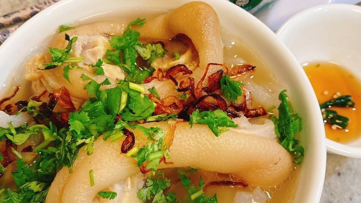 Quán 5 - Bánh Canh Phan Rí - Nguyễn Thái Học