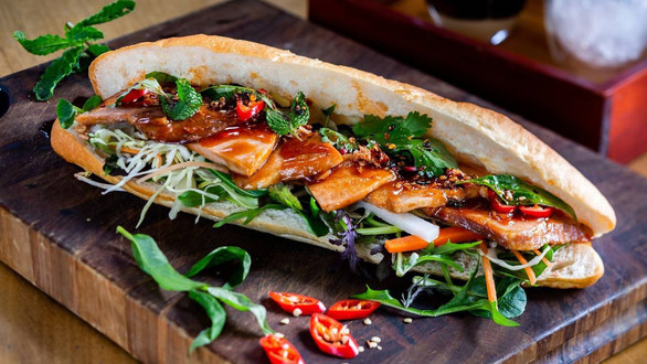 Nhà Hàng Bánh Mì BamiViet - Trần Quang Khải