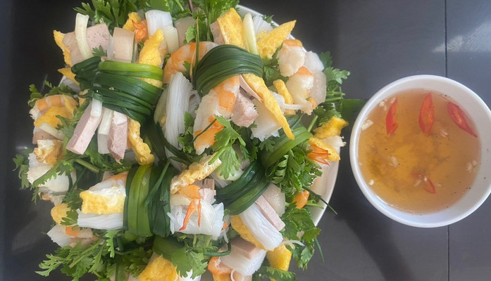 Bún Cuốn, Phở Cuốn & Trộn Tasty - Văn Khê