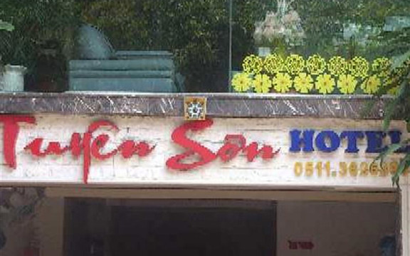 Tuyên Sơn Hotel