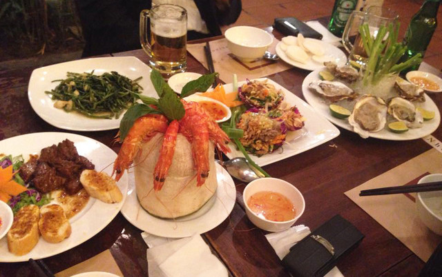 Nhà Hàng Ngon - Trần Hưng Đạo