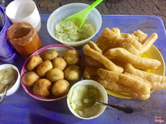 Bánh bao chiên, quẩy