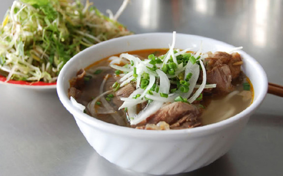 Quán Bún Bò & Coffee - Lý Thái Tổ