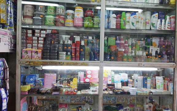 Yuri - Shop Hóa Mỹ Phẩm