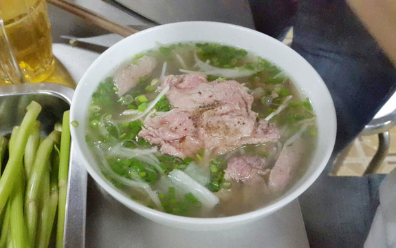 Phở Hồng Nhung