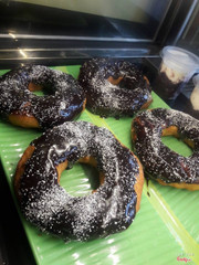 Bánh donut