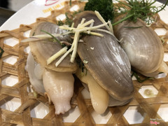 Tu hài