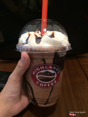 Yêu nhất món này của highland, đi đâu cũng chọn frezee chocolate thôi. 