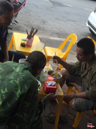 Mì tôm bò