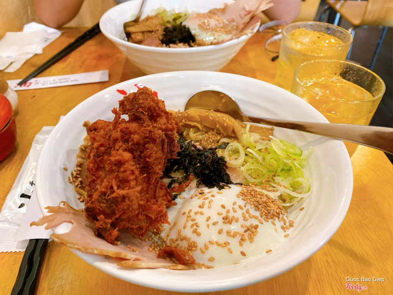 Ramen with pork and fried chicken