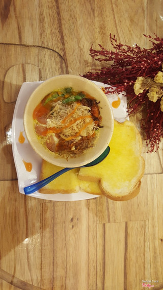 Trứng chén nướng.