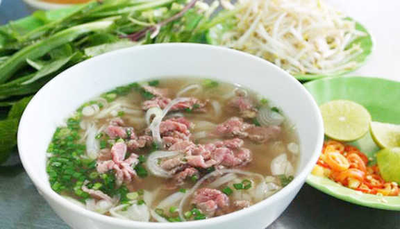 Cô Tư - Phở Bò, Miến Gà & Bún Mộc