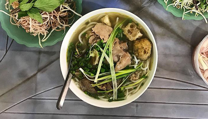 Bún Bò Huế & Cơm Bình Dân - Quang Trung