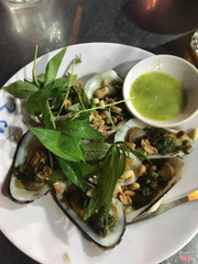 Sò dẹo nướng mỡ hành - khá ngon