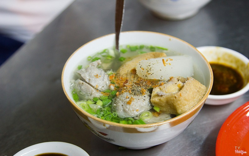 Hủ tiếu bò viên